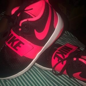 Fire!! Sneakers!🔥💯